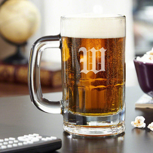 Impress your friends with the color and clarity of your favorite brew in our Benton personalized beer mug. A handsome gift for all beer lovers, these engraved beer mugs include the single initial of your choice etched permanently into premium glass. Detai #mug