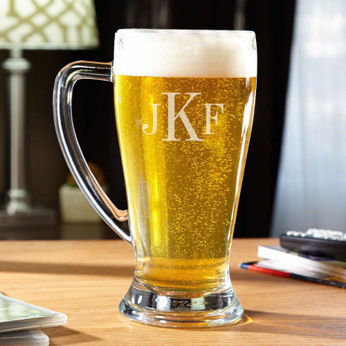 For beer with flavor that truly stands tall, you need a mug that measures up. Our Bavaria monogrammed beer mug is the perfect way to enjoy ice cold beer in a way that will look as impressive as it tastes. This custom beer stein is made with sturdy, premiu #mug