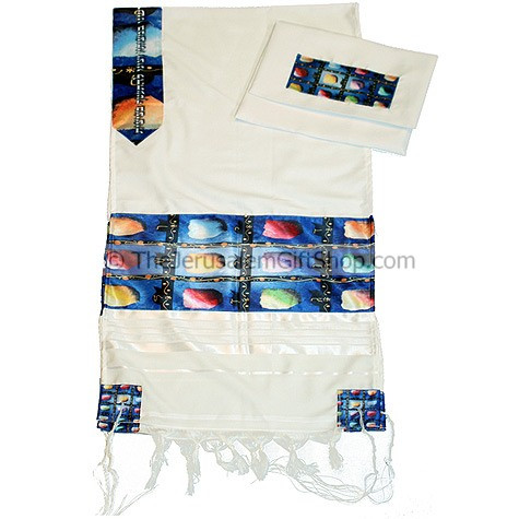 New design tallit from the Gabrieli studios in Jerusalem. Features a silk printed Hoshen by Israeli artist Victor Shrem. Comes with Talit bag. Size: 20 x 80 inch.Made from wool/acrylic mix.For Men or Women.Made in Israel. How to put on the Tallit.Open tal #silk
