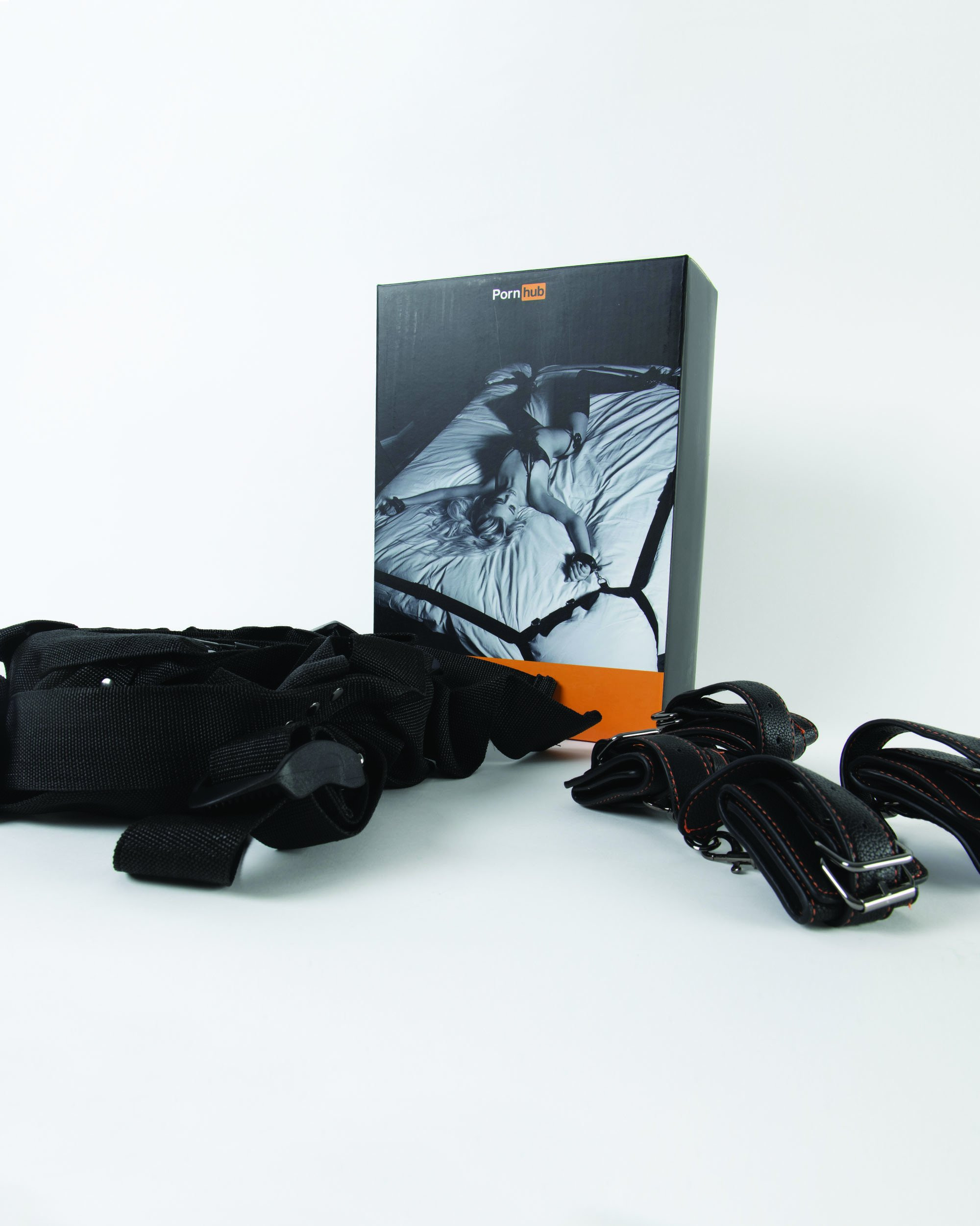 Turn your bedroom into your own bondage chamber. The restraint system features fully adjustable strapping with 8 metal D rings and detachable wrist and ankle buckle cuffs with dog clips for multiple positioning. Designed for complete versatility to giv #sex