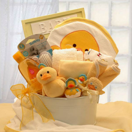 Pamper Baby with This Bath Gift! Baby's Bath Time will be filled with Joy, when you give this Gift! This gift comes with a Russ Berie musical Mommy & Me Duckling, and so much more to make bath time a hoot. Mom, Dad and Baby will Love this Gift! #gift