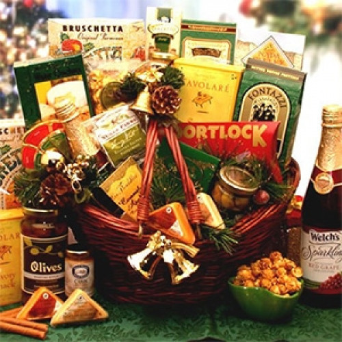 Everyone will have a sweet spot for this impressive gift basket design. Send warm tidings of comfort and joy to dear friends and beloved family members no matter where they're spending this holiday season. Inside this attractive market basket They'll disc #gift