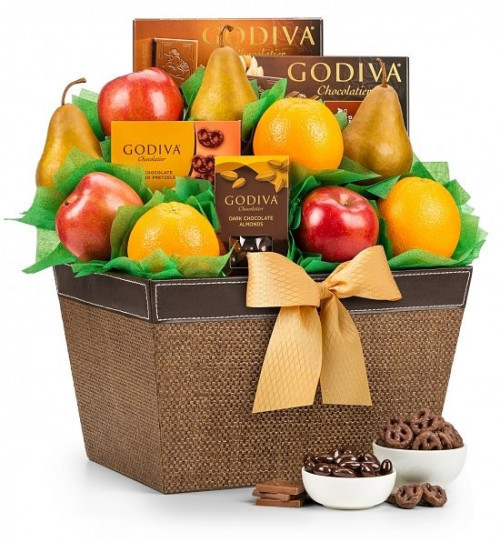 Delight them with the sweet gift of fresh fruit and decadent chocolate! Our Godiva Chocolate and Fruit Delight Gift Basket combines rich and decadent chocolates with the deliciousness of mouth watering seasonal fruits to create the perfectly handsome duo #gift