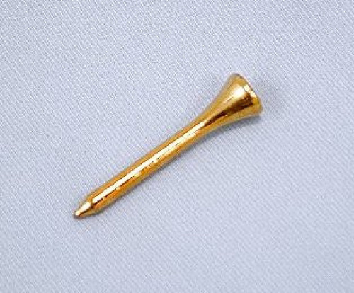 This 24 karat gold dipped golf tee makes a perfect gift for the golfers in your life. Dipped in gold this everlasting keepsake is sure to be a treasure for generations to come. #gift