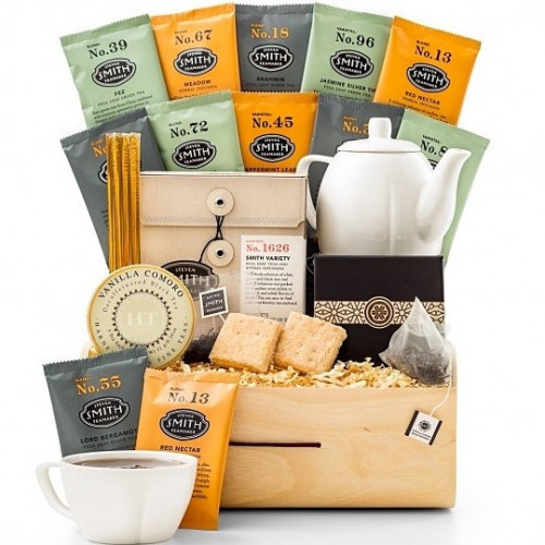 Renowned teamakers Steven Smith and Harney & Sons come together in this exclusive tasting crate of the world's best tea. Full leaf teas and herbal infusions from the world's best tea makers are arranged with a porcelain teapot and teacup set for one, alo #gift