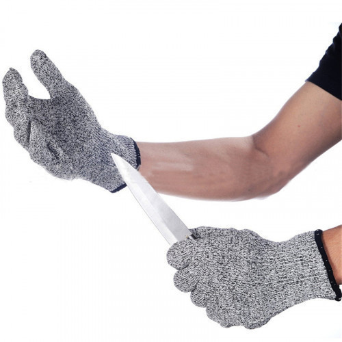 Specifications: Item Anti-cut Fishing Gloves Material HPPE Size 25 x 14.5cm Anti-cut Grade LV5 Features Industry, Fishing Features: Anti-cut, anti-stab, anti-slip, wear resistant. Effectively protect hands from injury by pointed items. Excellent non-slip #cut