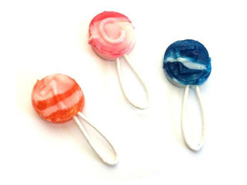 A yummy swirl on your favorite Saf-T-Pop. A creamy addition to the Blueberry, Strawberry, Orange, and Cherry flavors. Saf-T-Pops are also known as the "lollipop with the loop" and the "doctor's pop". It is the only pop with the fiber cord loop handle, and #candy