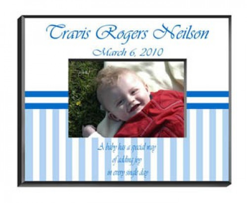 Have fun customizing these frames for your little one ! Our colorful personalized frame with a Baby Blue Theme is perfect for a favorite picture. In the traditional baby blue for your little boy this sign is a great addition to the baby's room. Frames are #baby