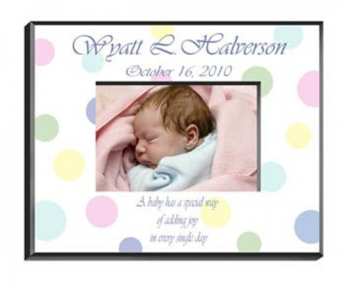 Have fun customizing these frames for your little one ! Our polka dot frame is perfect for the new baby boy or baby girl in your life. Frame your baby's picture in baby-soft colors. A special quote, written in script, reminds you how special a baby can be #baby