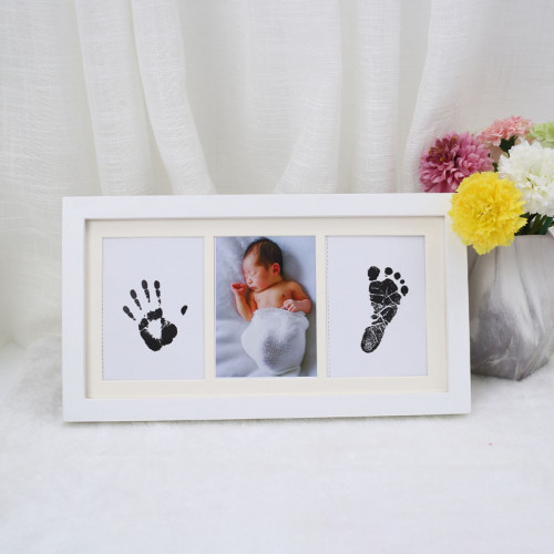 Frame size: 13"7" Photo size: 4.3"3.5" Imported #baby