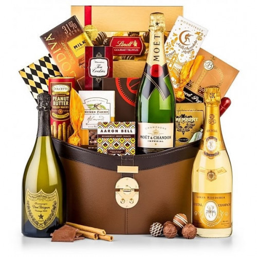 The Grand Champagne Basket features an impressive champagne selection, Dom Perignon, accompanied by a delicious array of gourmet foods & sweets. This is a prestigious ensemble ideal for celebrating the very special occasions in life. #luxury