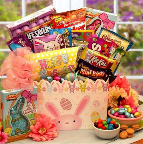 A hand picked selection of delicious Easter treats for kids or the entire family. Includes 5 lbs of name brand Easter Treats packaged in a decorative gift box. #toys