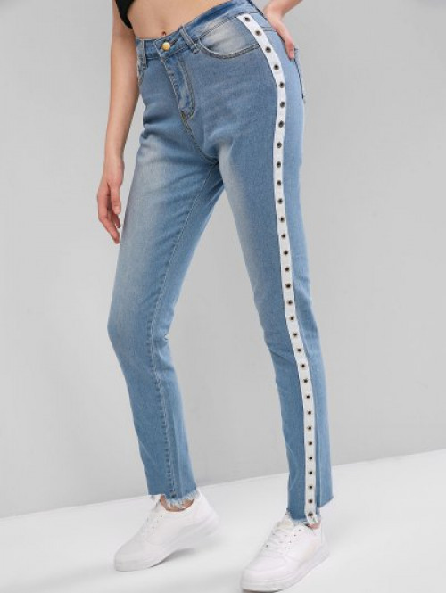Grommet Frayed Jeans #jeans