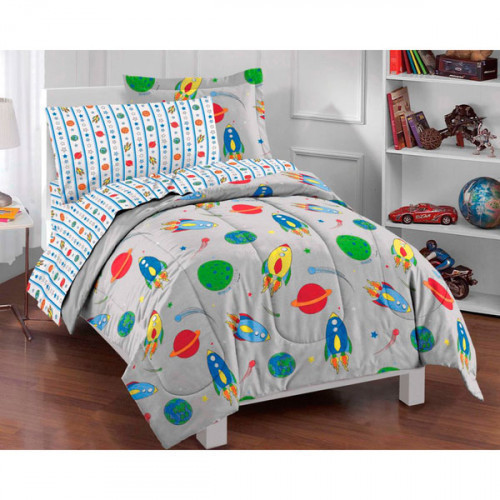 Space Rocket twin comforter, flat sheet, fitted sheet, pillowcase, and pillow sham. #bed
