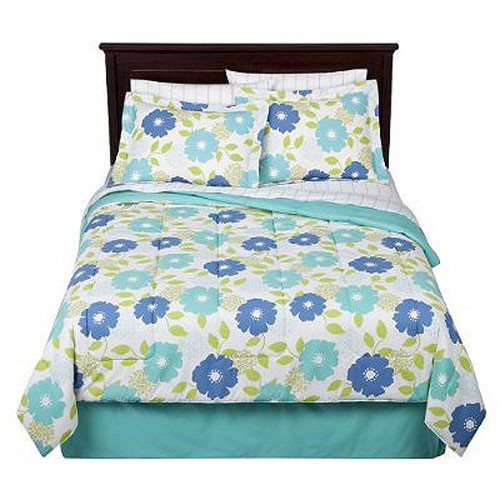 Pattern: Aqua Floral #bed